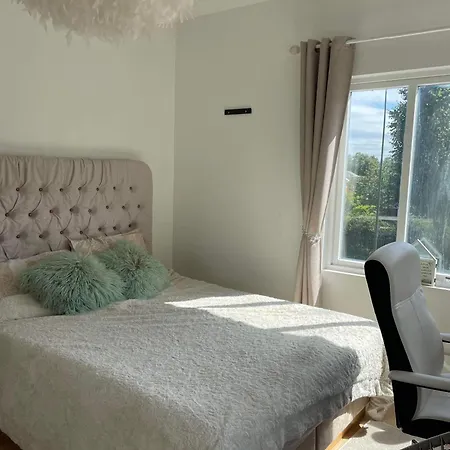 Διαμέρισμα Cosy 750m From Forum